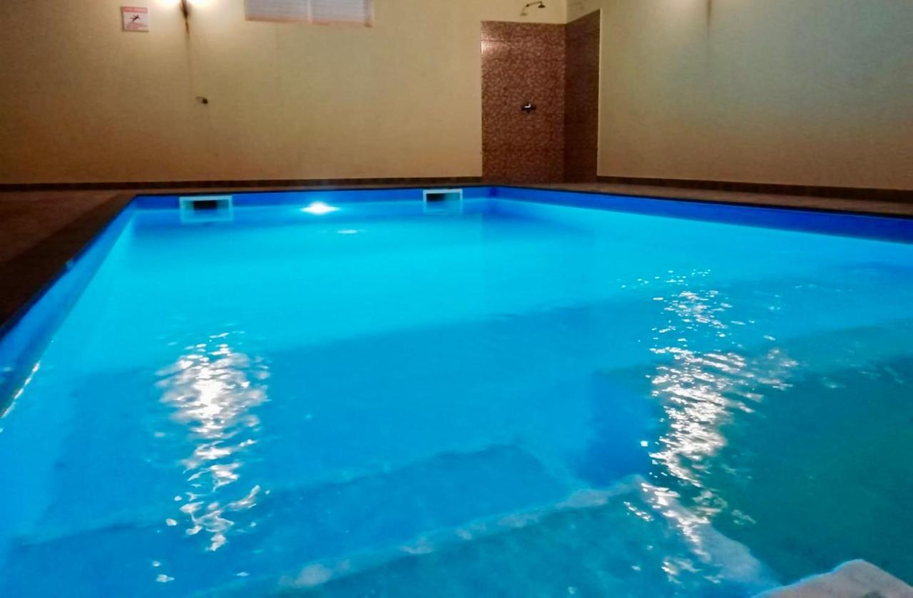 Appartamento Casa Da Relva Com Piscina Aquecida Interna Arco da Calheta  Esterno foto